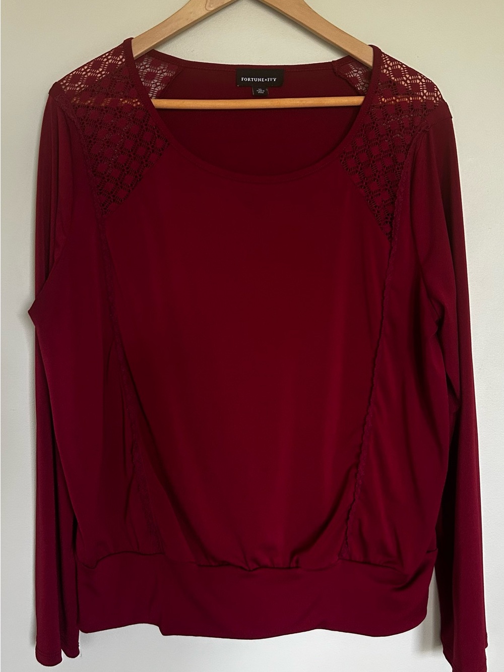 Fortune + Ivy Long Sleeved Top with Lace Shoulders Size XL